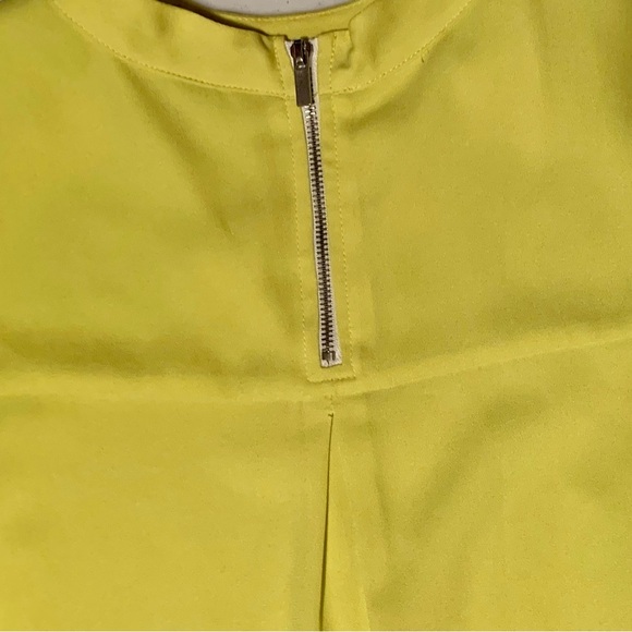 Forever 21 bright yellow sleeveless blouse size small - Picture 5 of 5